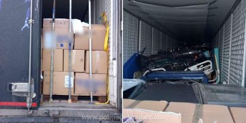 Aproximativ 6 tone de haine, biciclete şi saltele, oprite la intrarea în țară