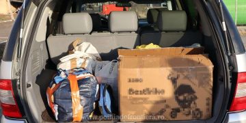 Femeie depistată în trafic cu 9.000 țigarete în maşină. S-a ales cu marfa confiscată şi cu amendă de 20.000 lei