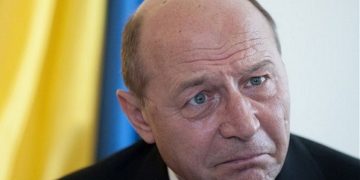 Comasarea îi rupe sufletul zbuciumat! Băsescu plânge de umilința lui Boc, Blaga, Falcă…