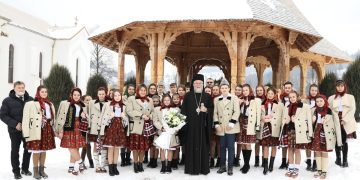 Preasfințitul Părinte Iustin, „Ierarhul Tinerilor”