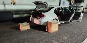 Un medic a fost prins în flagrant, într-o benzinărie, cu 20 de kilograme de droguri