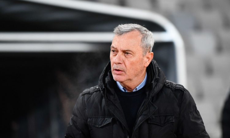 Mircea Rednic a ajuns de urgență la spital