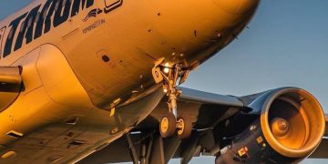 Tarom a pus în vânzare bilete pe ruta Bucureşti – New York şi Bucureşti – Miami, la preţuri de la 608 euro dus-întors, cu escală, cu bagaje şi taxe incluse