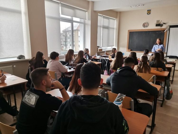 Traficul de persoane, prevenirea victimizării tinerilor care sunt în căutarea unui loc de muncă – final de proiect