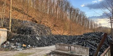 Mafia Paretto ne omoară încet și sigur, poluând natura!