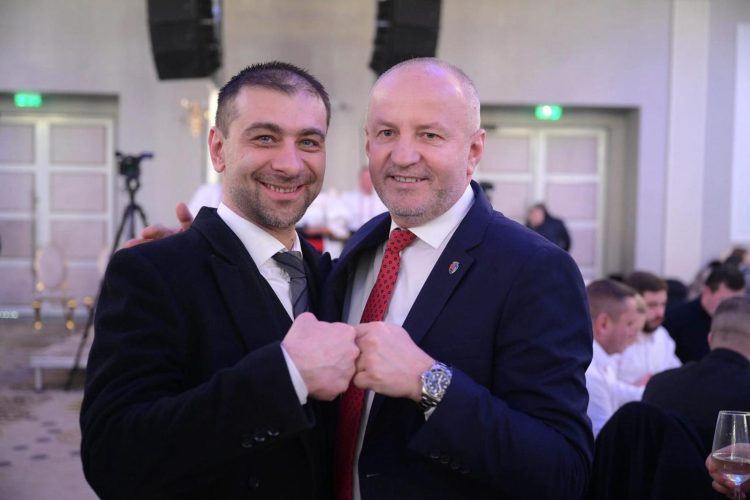 PRESEDINTELE PNTCD MARAMURES, UN ZAPCIU PARVENIT, A BATUT PALMA CU SIMION! HABEMUS CANDIDAT! AUR VA JUCA ÎN ECHIPA ZAPCIULUI