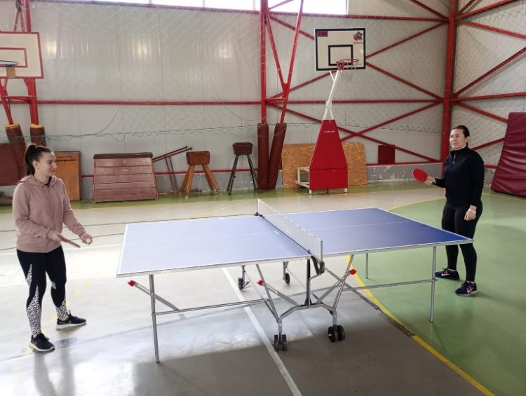 21 de polițiști maramureșeni s-au întrecut la un concurs de tenis