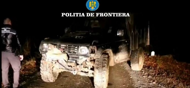 Mitsubishi off-road transformat în camion plin cu țigări de contrabandă. La volan un sighetean