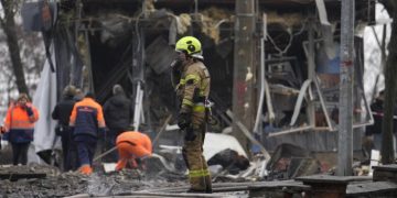 Pentru prima oară de la începutul conflictului Kremlinul afirmă că Rusia se află în ”stare de război” în Ucraina