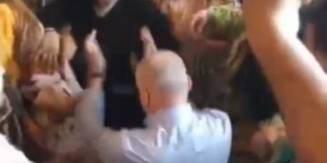 Unora le place jocul…