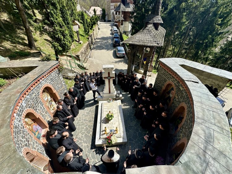 La Rohia au avut loc cursuri pastorale de scurtă durată organizate de Episcopia Ortodoxă Română a Maramureșului și Sătmarului