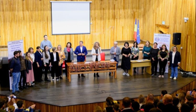 466 de elevi din Maramureș, Satu Mare, Cluj și Bistrița-Năsăud au participat la Concursul Regional „Magicienii numerelor”, organizat la Sighet