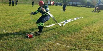 SVSU Fărcaşa, locul I la etapa zonală a concursurilor serviciilor voluntare desfăşurată la Bicaz