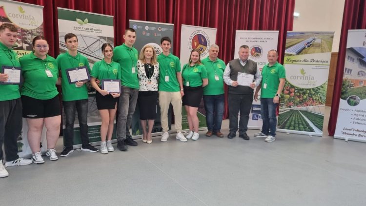 Rezultate remarcabile obținute de elevii maramureșeni la etapele naționale ale Olimpiadelor la disciplinele din aria curriculară Tehnologii