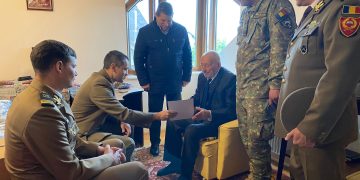 Cu ocazia Zilei Veteranilor, în garnizoana Baia Mare au avut loc întâlniri cu veteranii de război