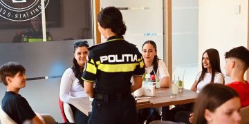 I.P.J. Maramureș derulează un nou concept ,,La limonadă cu polițiștii”