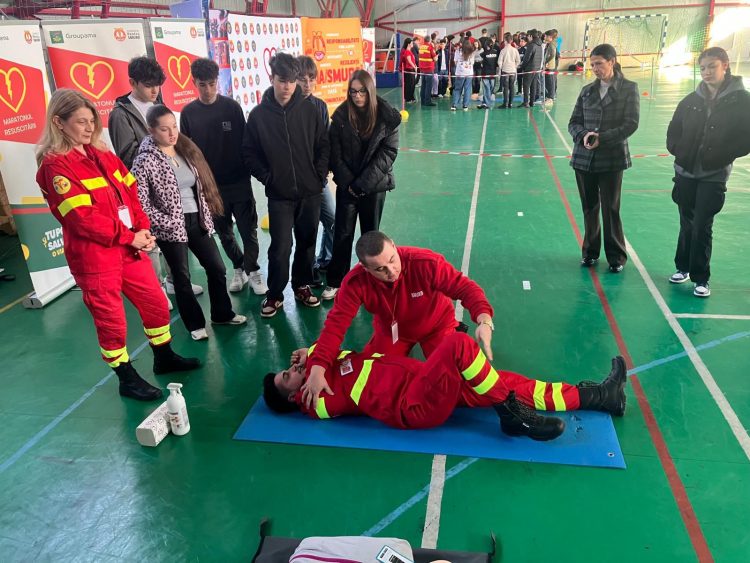 La CN “Gheorghe Șincai” Baia Mare are loc “Maratonul Resuscitării Junior”
