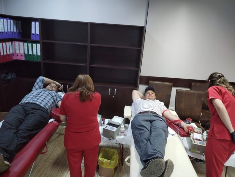 Angajații VITAL au donat sânge pentru a salva 100 de vieți! 