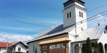 Concert de pricesne „Patimile Domnului”, la Parohia Ortodoxă Ciocotiș, în Duminica Floriilor