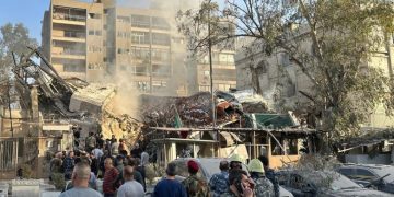 Israelul a bombardat consulatul iranian din Damasc și a ucis un comandant militar de rang înalt