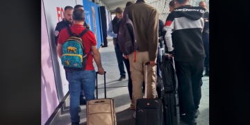 Schengen doar pe hârtie: pasagerii unui avion din România, controlați de poliție în Paris