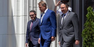 Helvig, tu când semnezi condicuța la DNA?