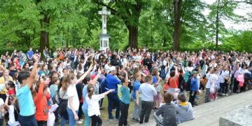 Întâlnirea Eparhială a Copiilor și Tinerilor din Eparhia de Maramureș are loc la Botiz