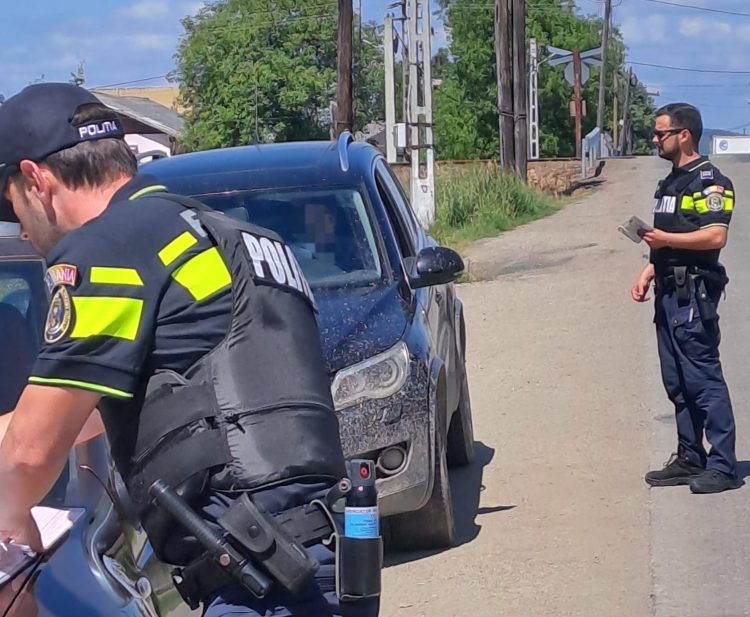 Bărbat din  Dumbrăviţa, prins beat şi fără permis la volan de polițiștii din Groși