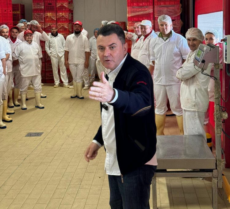 Gândurile lui Mircea Dolha, candidat la Primăria Baia Mare, după întâlnirea cu lucrătorii de la „Ferma Zootehnică”