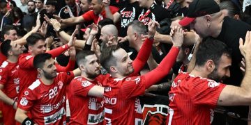 Am ajuns acolo unde am fost acum 10 ani! Dinamo București s-a calificat în Final Four-ul EHF European League!