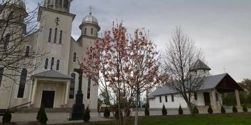 Liturghie arhierească în Parohia Ortodoxă Ucraineană Remeţi