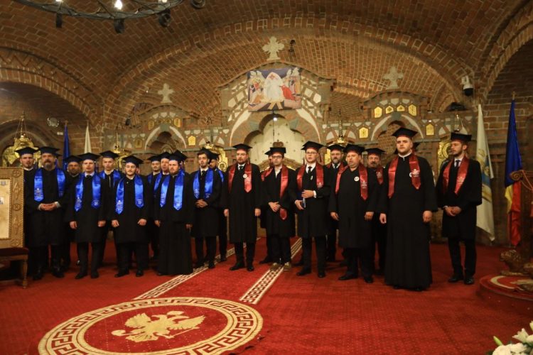 Festivitatea de absolvire a studenţilor şi masteranzilor din cadrul Domeniului de Teologie Ortodoxă „Justinian Arhiepiscopul”