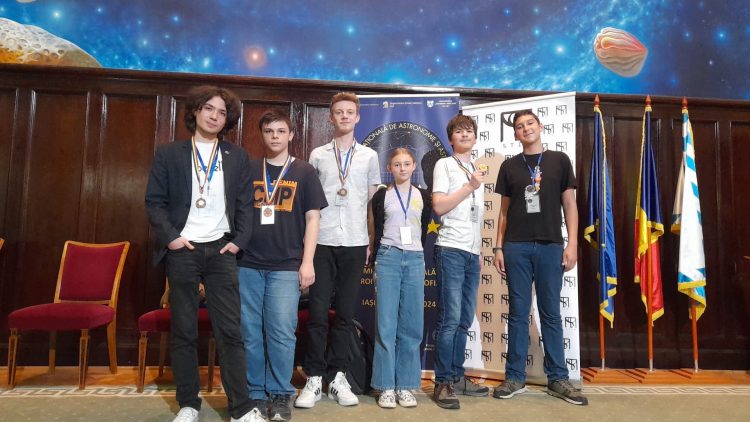 Rezultate deosebite obţinute de elevii de la „Lucaciu” la etapa națională a Olimpiadei de Astronomie și Astrofizică