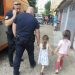 Două fetițe de 5 ani au dispărut din curtea blocului din Baia Mare în care locuiau. Au fost găsite de jandarmii maramureșeni