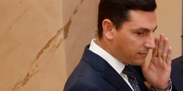 Opinie: 30 de motive pentru care eu n-am să te votez, Ionele