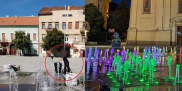 Jocul bulelor de săpun! -Domnilor, mai spălați-vă! Începeți cu mintea