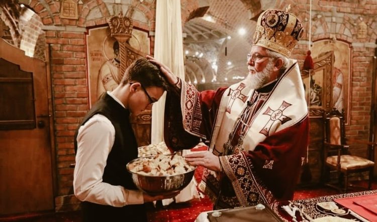 Învățătură creștinească: Ce este anafura?