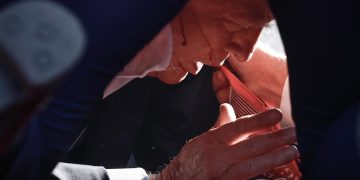 Ce spun martorii oculari. Declarații în urma tentativei de asasinat asupra lui Trump!