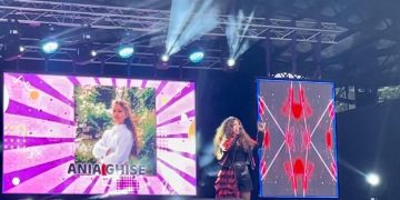 Maramureșeanca Ania a câștigat Locul I la Festivalul “Vis de stea” de la Moinești