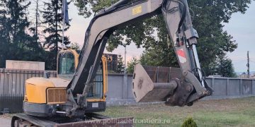 Utilaj în valoare de aproximativ 70.000 de euro, căutat de autorităţile franceze, depistat de poliţiştii de frontieră la Mocira