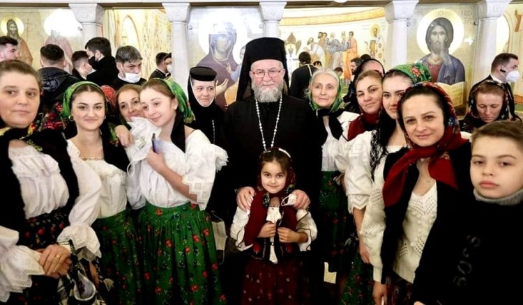 EMOȚIONANT: Mesajul Preasfințitului Părinte Iustin, Episcopul Maramureșului și Sătmarului, la Duminica românilor migranți