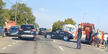 Accident cu 5 victime la Seini. Impact între un microbuz și un autoturism