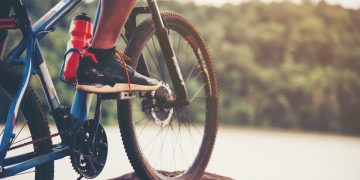 S-a dat singur de gol că a furat o bicicletă