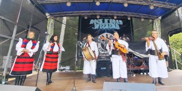 INTERVIU GRUPUL IZA despre experiența de la RNR Weekend