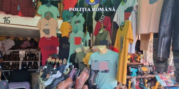 Articole de îmbrăcăminte, în valoare de peste 10.000 de lei, indisponibilizate de polițiști