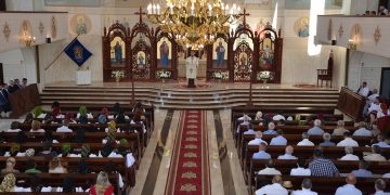 Sute de credincioşi au participat la hramul Parohiei greco-catolice din Ieud