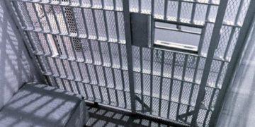 Un tânăr din Baia Mare a fost internat în centrul educativ pentru comiterea mai multor furturi