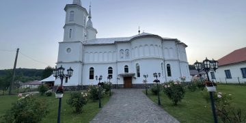Concert de pricesne la Parohia Ortodoxă Făureşti