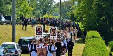 Unul dintre cele mai înălțătoare pelerinaje din țară începe astăzi. Sute de pelerini vor merge de la Șimleu Silvaniei la Sighetu Marmației