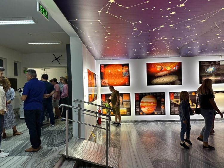 SF. MARIA. Planetariul Baia Mare are program special